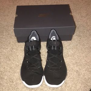 Men’s Under Armour Curry 6’s